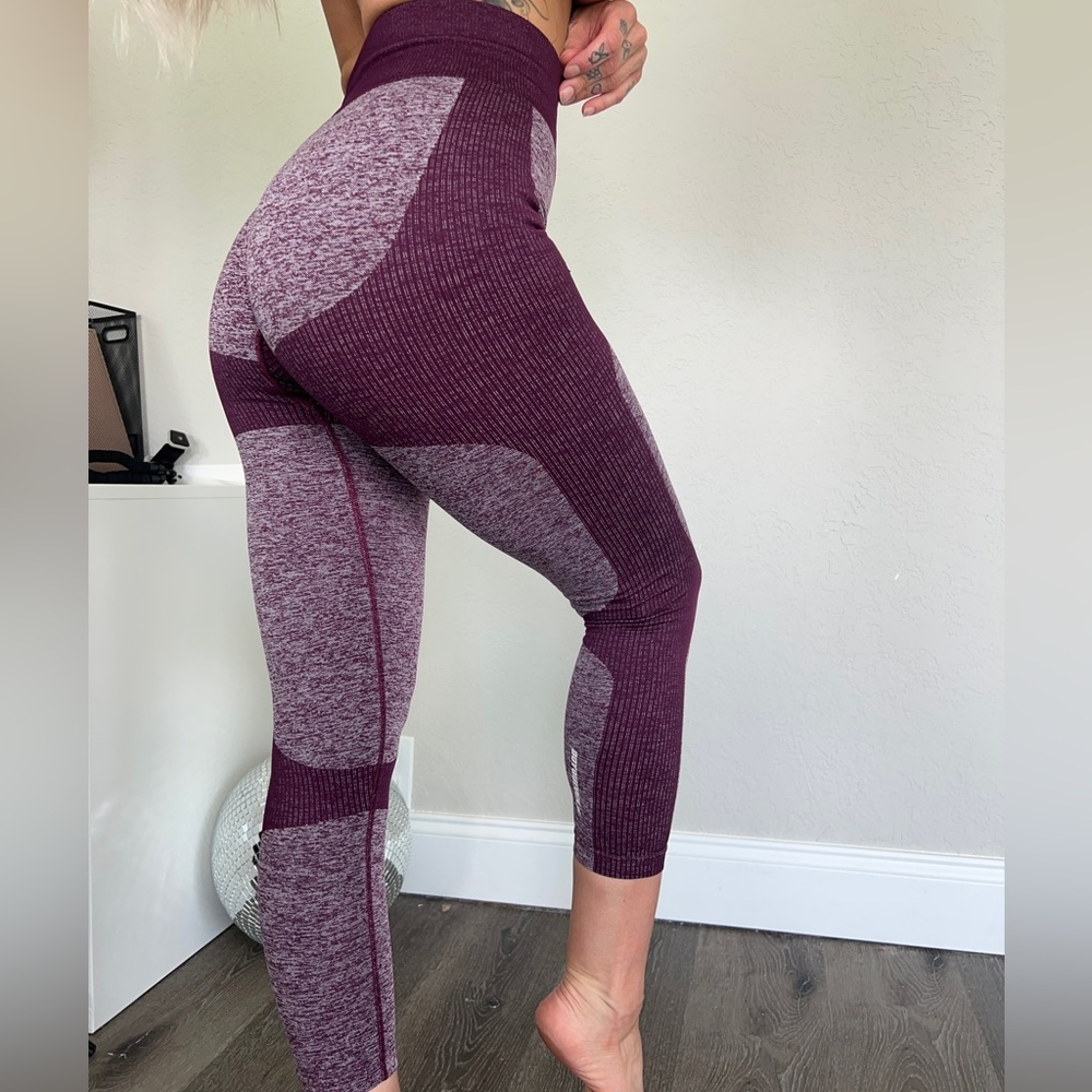 Burgundy Doyoueven leggings